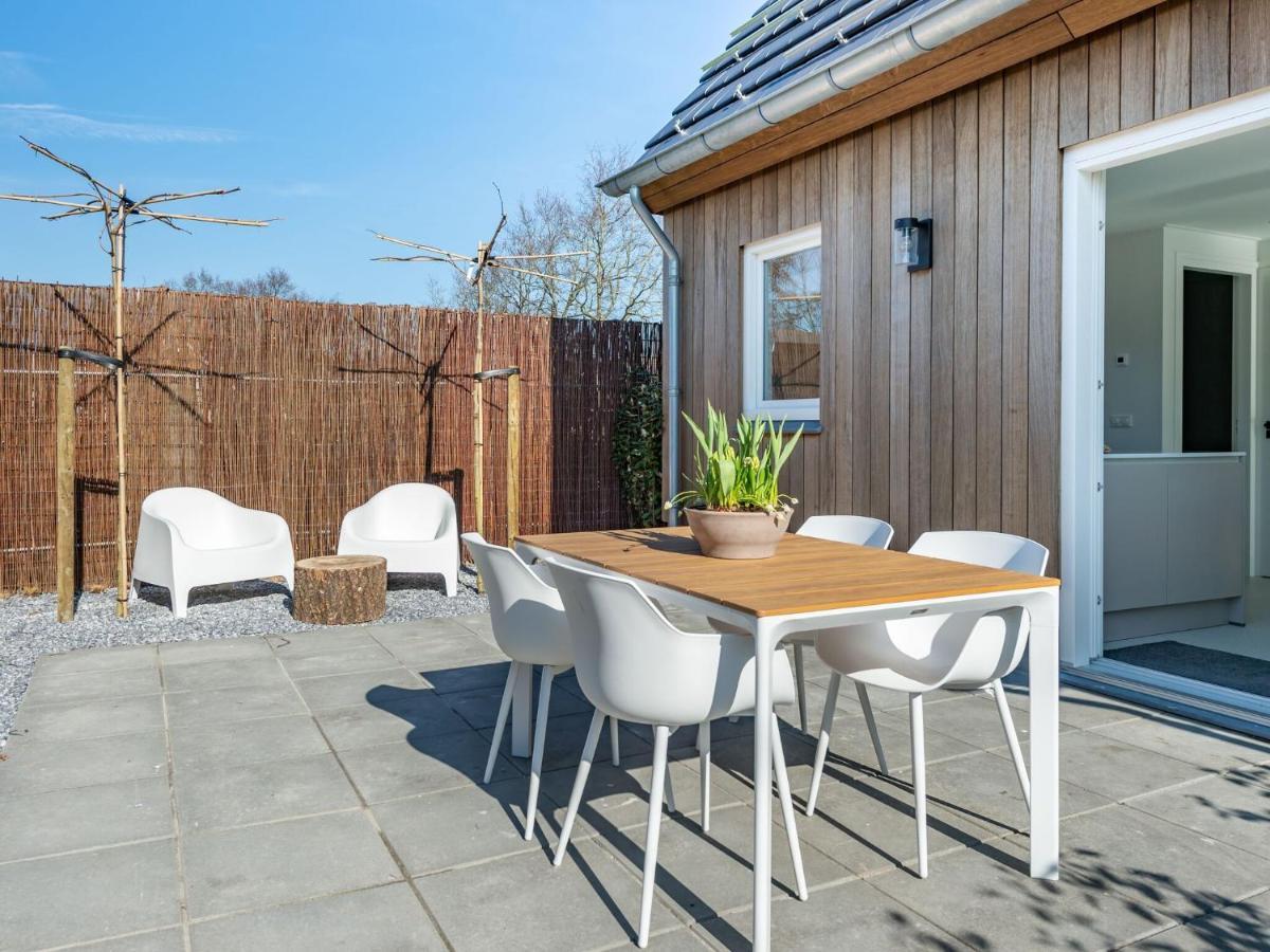 Cosy Holiday Home In Oostkapelle With A Garden 外观 照片