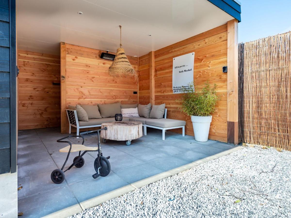 Cosy Holiday Home In Oostkapelle With A Garden 外观 照片